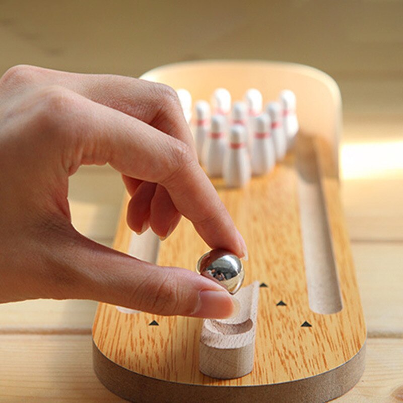 Mini Bowling Board Game Toy Bowling Table Game Set Wooden Bowling Shooting Interactive Mini Sports Toy Entertainment Board Game