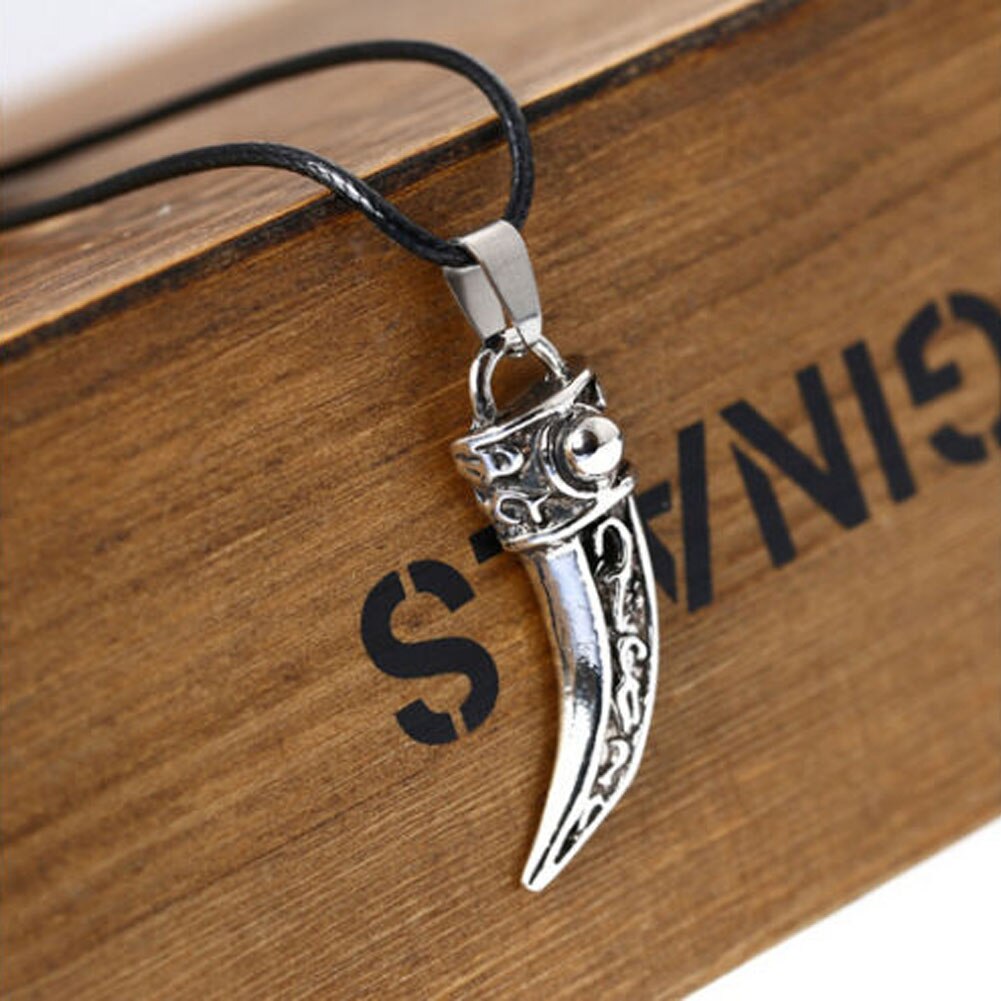 Punk Stainless Steel Men Domineering Wolf Tooth Shape Pendant Necklace Jewelry SWD889