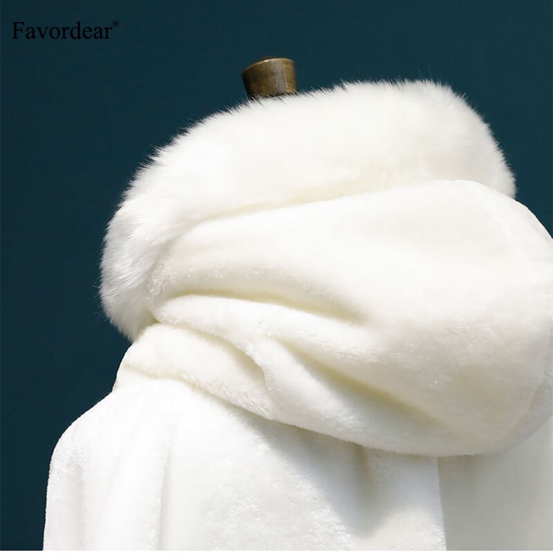 SWONCO Cape Coat Women Winter Luxury Faux Fur Coat Cloak Winter 2019 Long Capes Leopard Poncho Feminino Inverno Capa Con Capucha