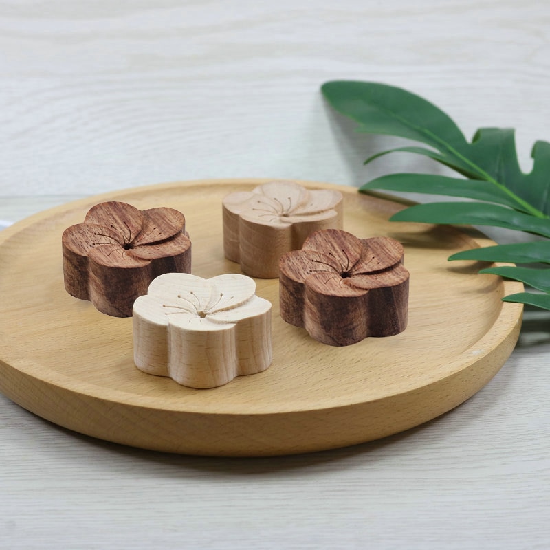 Essential Oil Diffused Wood Aromatherapy Diffuser For Essential Oils Car diffused Wood Refreshing Sleep Aid Home Decor