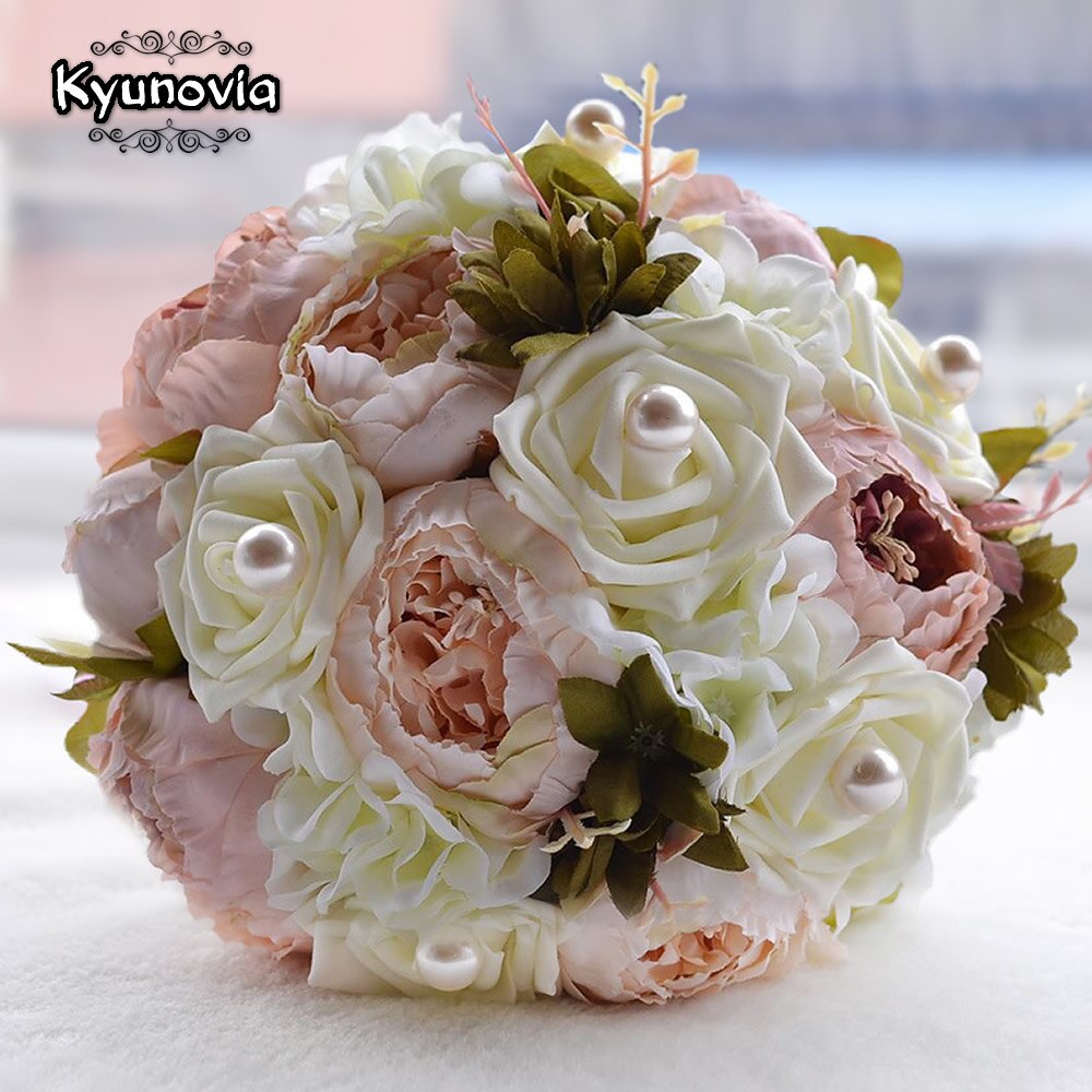 Kyunovia produktion af buketter bryllupsartikler bryllupsbuket bruden blomster buket  gc36