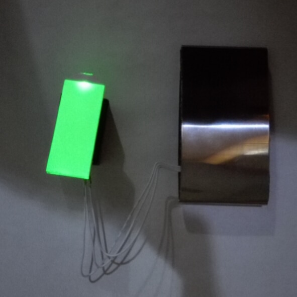 Piezoelectric power generation device power generation model shoe power generation demonstration piezoelectric lighting video