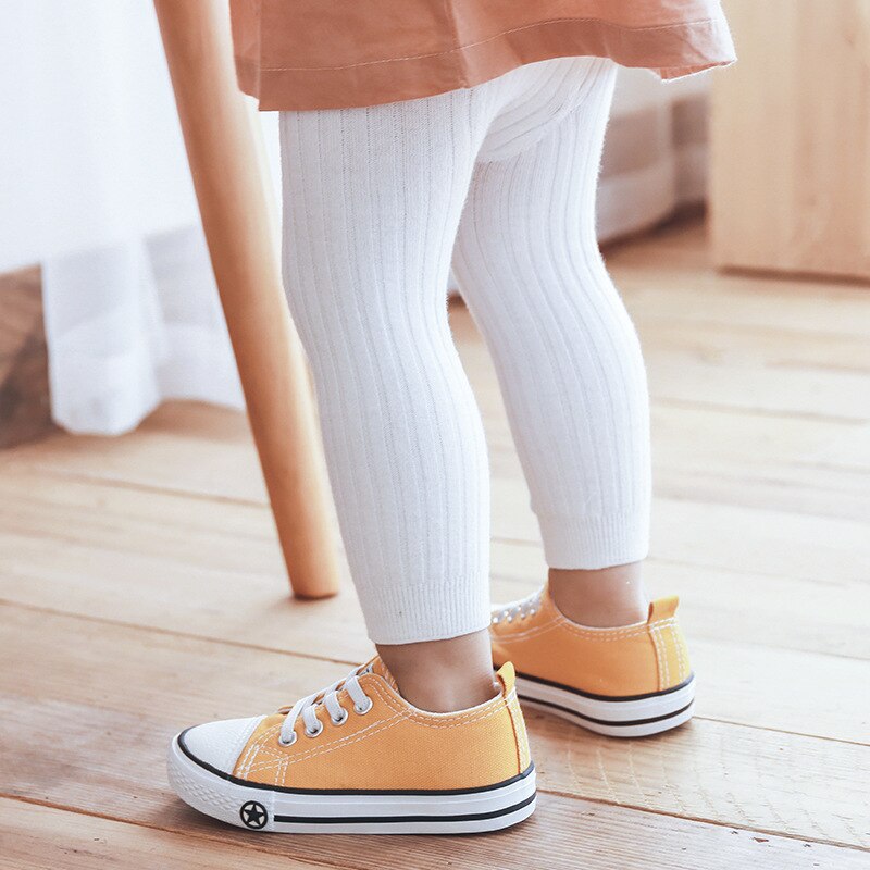 Mallas de algodón para niñas, pantalones de Color sólido, ropa de invierno para mantener el calor, absorbe el sudor, nueve puntos
