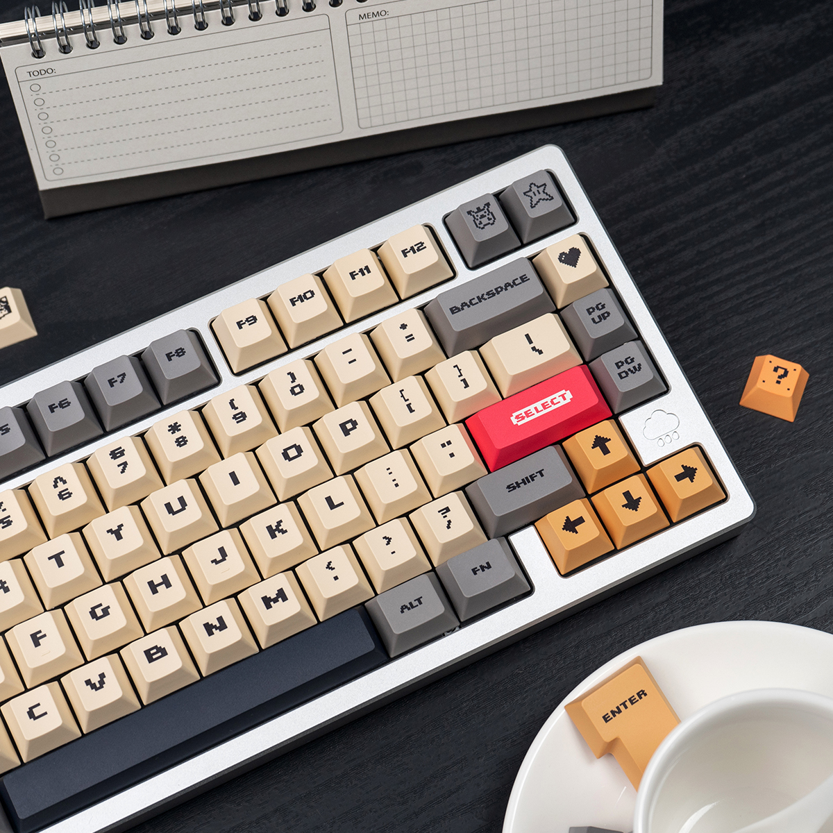 Retro pixel Art Yellow Keycaps 152 Keys PBT Cherry Profile Dye-Sublimation keycaps set For Mx Mechanical Gaming Keyboard