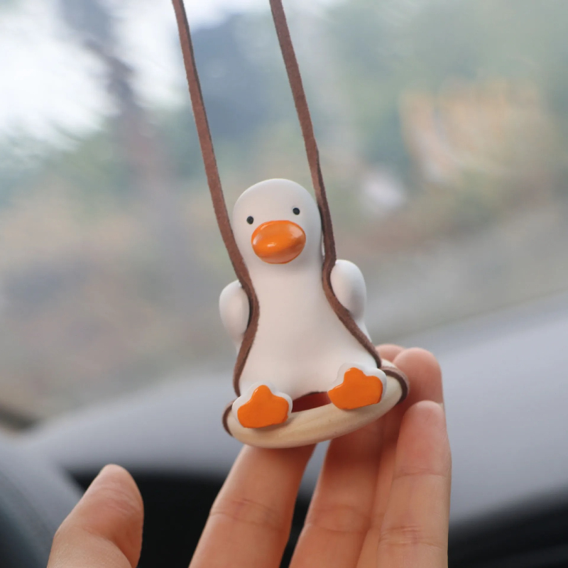 1PC Schwingen Ente Auto Anhänger Schwingen Herbst Auto Rückspiegel Anhänger Anhänger Auto Innen Dekoration Nette Ente