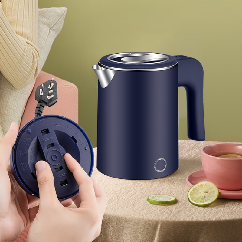 0.6L Mini Waterkoker 304 Roestvrij Staal Automatische Uitschakeling Kleine Studentenflat Low Power Elektrische Waterkoker Draagbare 600W