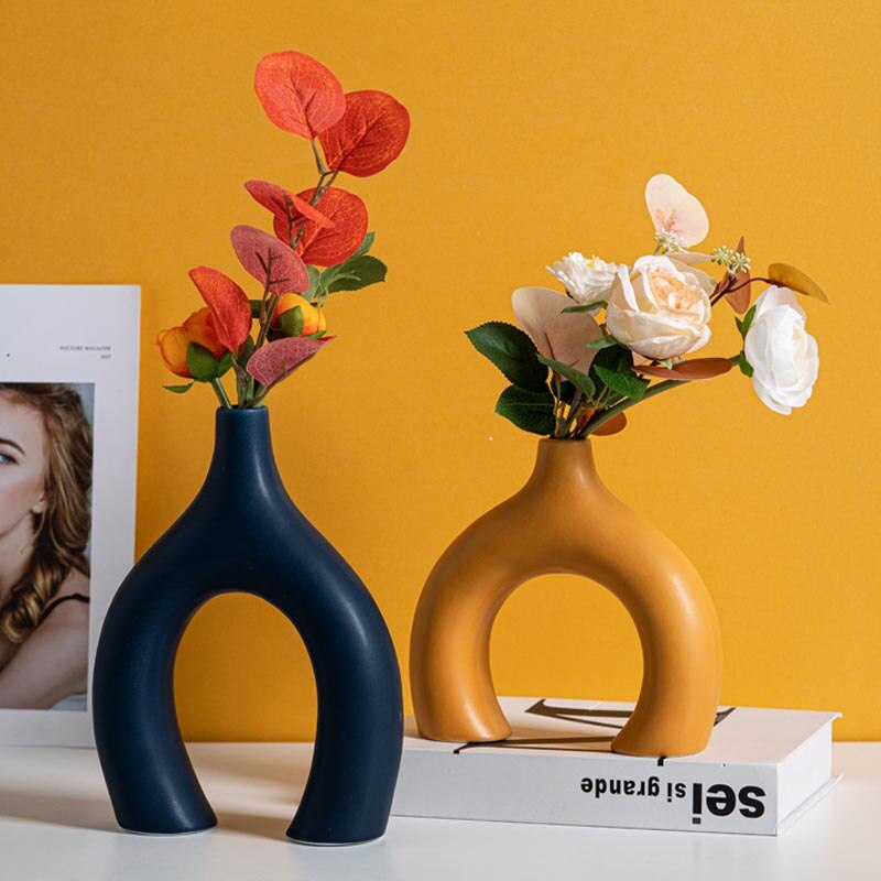 NIFLHEIM Ceramic Abstract Alien Vase Modern Decorative Planter for Flowers Decoration Home Luxury Wedding Centerpiece