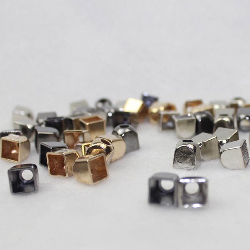 Cerradura de cordón cuadrado de aleación de Metal para fabricación de joyas, accesorio de cordón para ropa, sombrero, chaqueta, suministro de manualidades DIY, 3 colores, 8x8,5mm, 20 Uds.