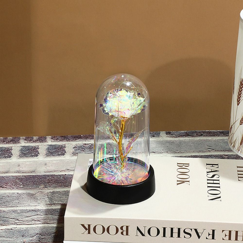 Rode kleurrijke roos kunstbloemen bruiloft decoratie eeuwige roos decoratieve bloemen planten oplichtende roos in een glazen koepel: Goud