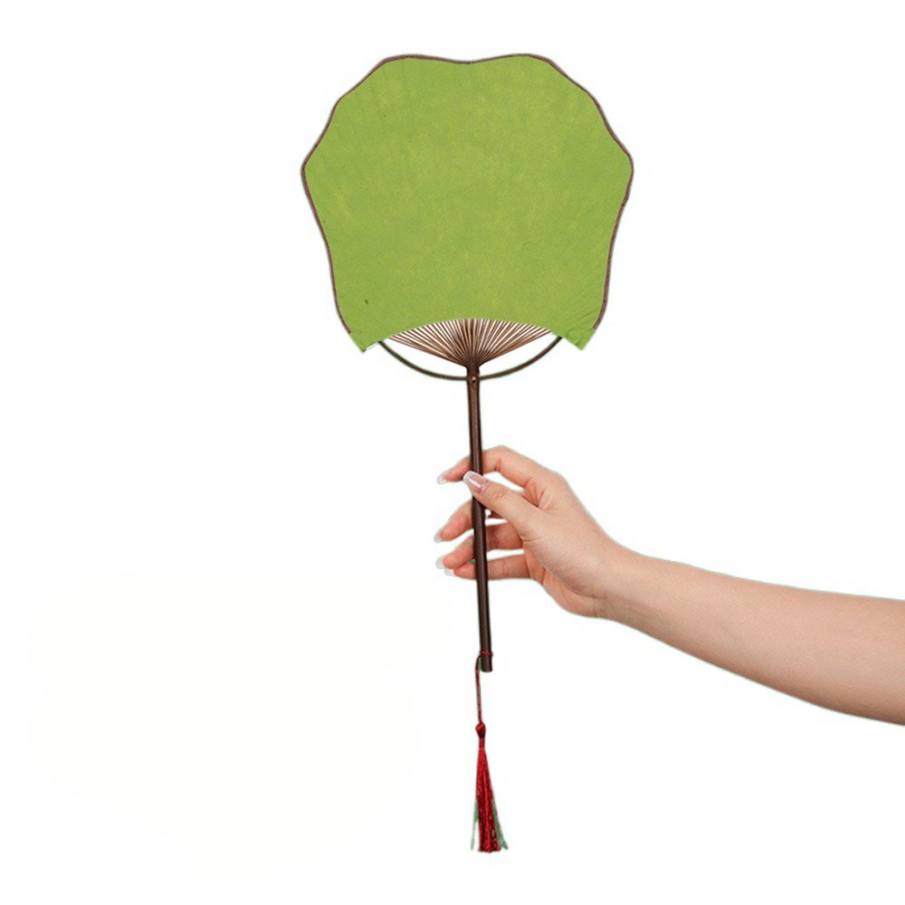 Klasyczny bambusowy wachlarz z papieru, dekoracyjny wachlarz w stylu chińprzejrzeć z papieru ryżowego z frędzlami, wachlarz ręczny, rekwizyty robić występów.: żółte światło