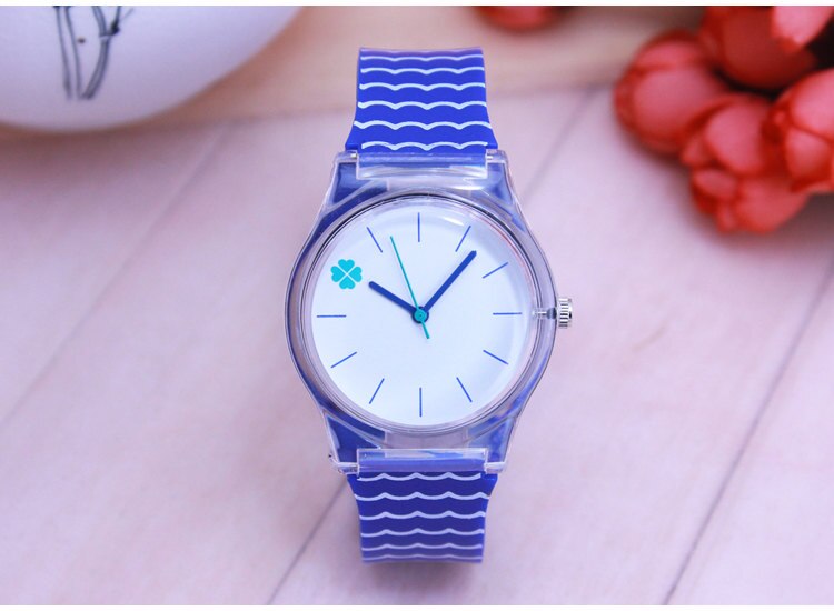 Nazeyt merk dameshorloge waterdicht quartzhorloge met klavertjevier wijzerplaat student kinderen jelly horloge dames siliconen polshorloge: Blauw wit