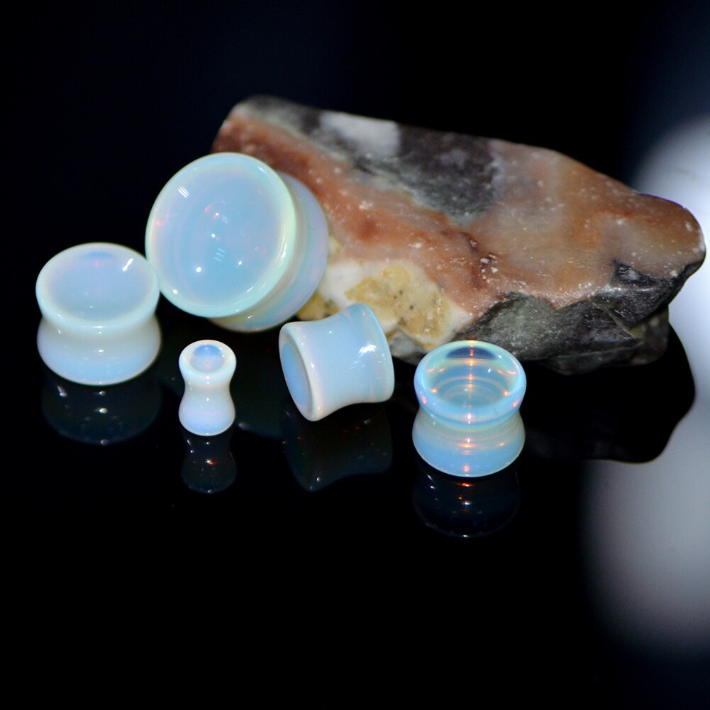 KÖRPER PUNK Neue Konkaven Stein Plugs und Tunnel Piercing Opalite Flesh Ohr Expander Gauges Bahren Körper Schmuck 2 stücke Set