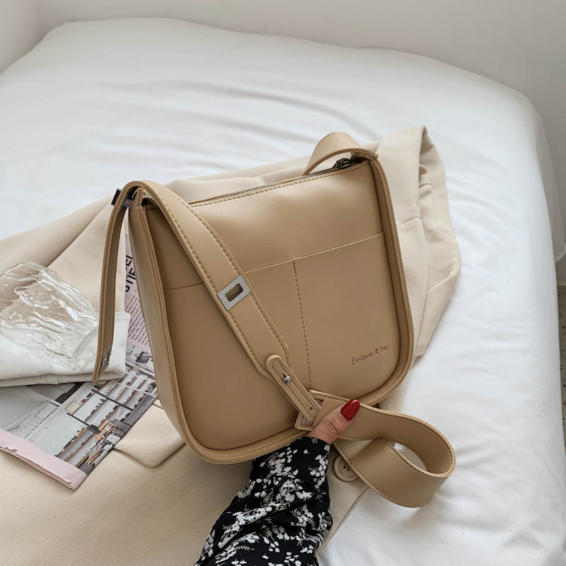 Niche Tas Meisje Mode High-End Messenger Tas Schoudertas Emmer Onderarm Zak Dual-gebruik Zak Breedte: 23.5Cm: Khaki