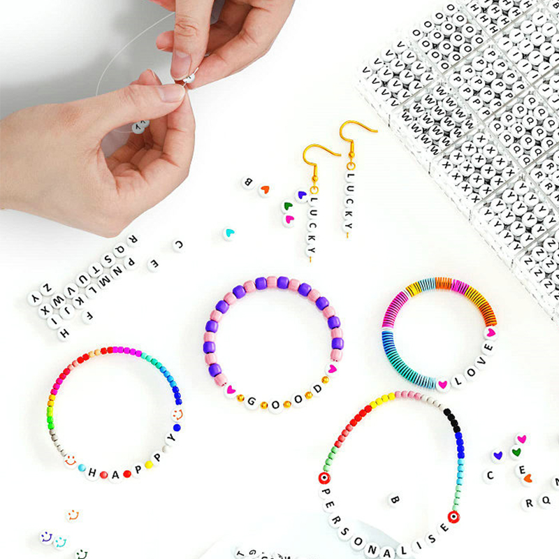 Vriendschap Armbanden Maken Kit 1400 Stuks Letter Kralen Diverse Alfabet Kralen Preppy Kralen Sieraden Maken Kit Met Kralen Case