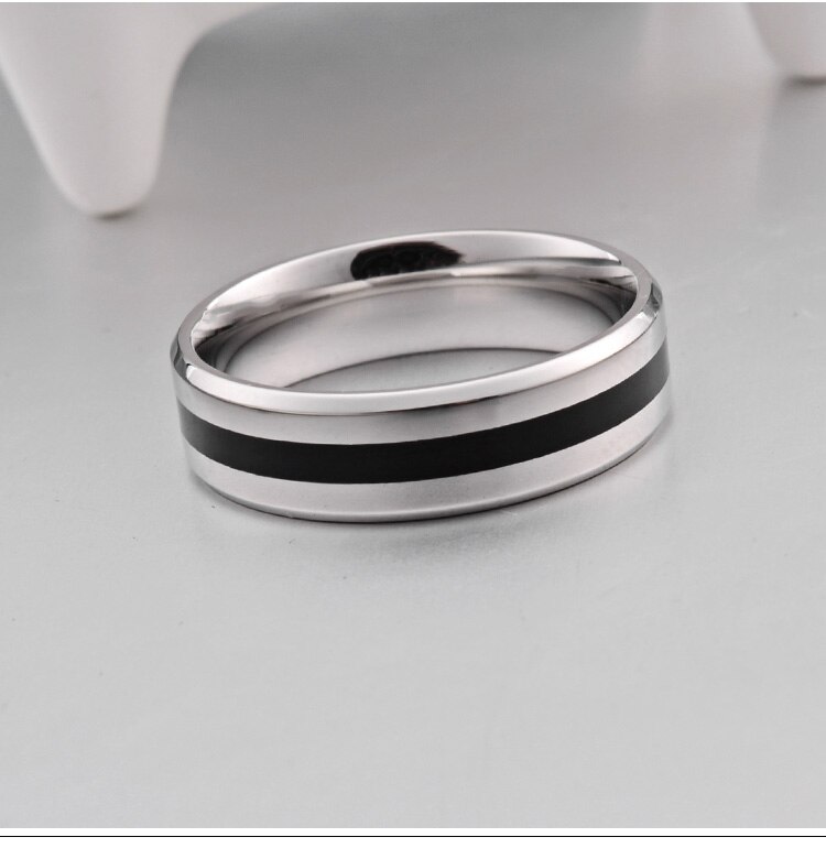 Anillo de acero de titanio para hombre, cinturón negro, color plateado, accesorios de joyería de lujo, del anillo de boda para hombre,