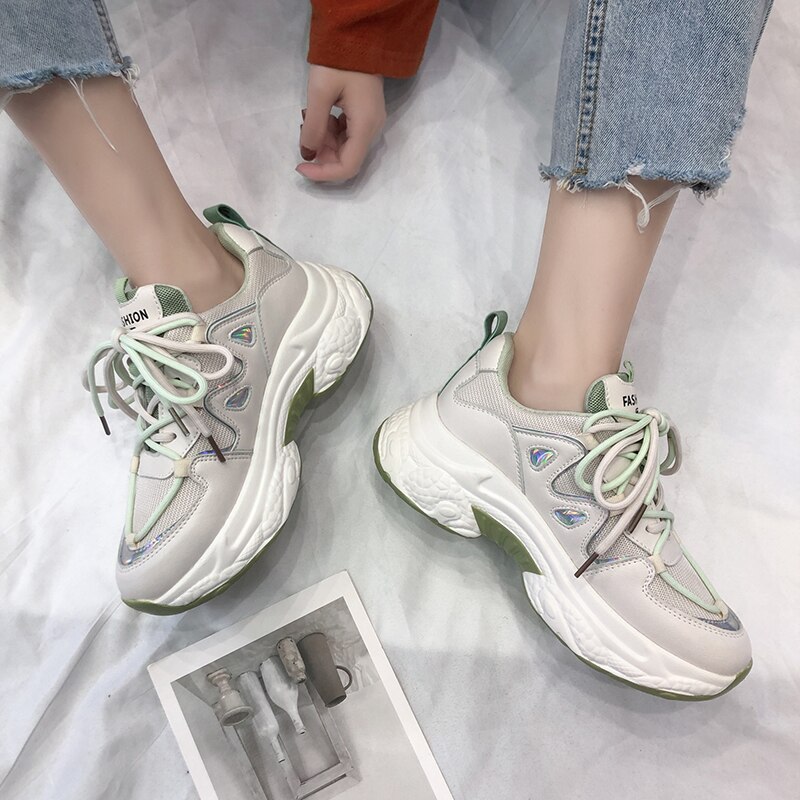 Fujin sneakers dam sommar vita platta skor snörning slip plattform tjock botten kvinnor fritidsskor