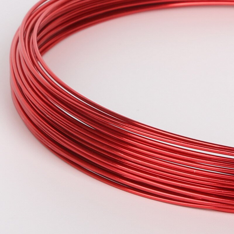 Aankomst Aluminium draad Zachte Metalen Bloemisterij draad Diffierent Kleur Ronde Vormige Diameter 1mm Voor Handgemaakte Naaien Accessoires: red