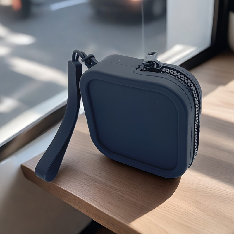 Solid Color Silicone Square Coin Purse INS Mini Small Item Bag Lipstick Cosmetic Bag Data Cable Storage Bag Women: Brown