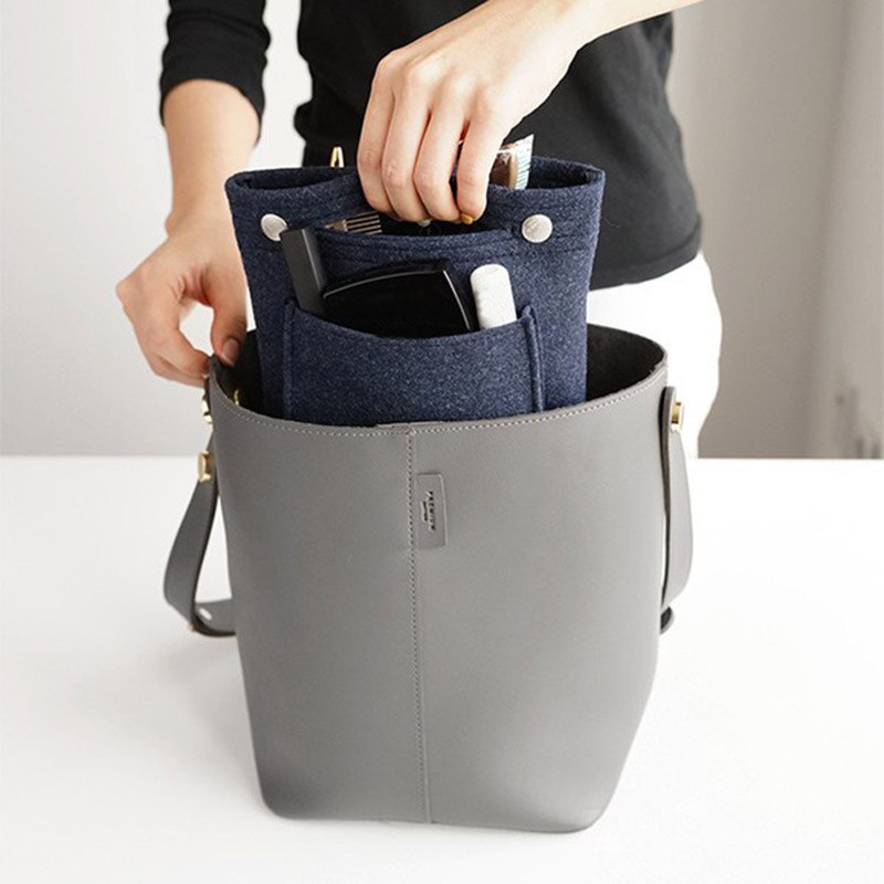 Vrouwen Draagbare Make-Up Tas Vilt Insert Handtas Cosmetica Organizer Travel Innerlijke Portemonnee Draagbare Cosmetische Zakken