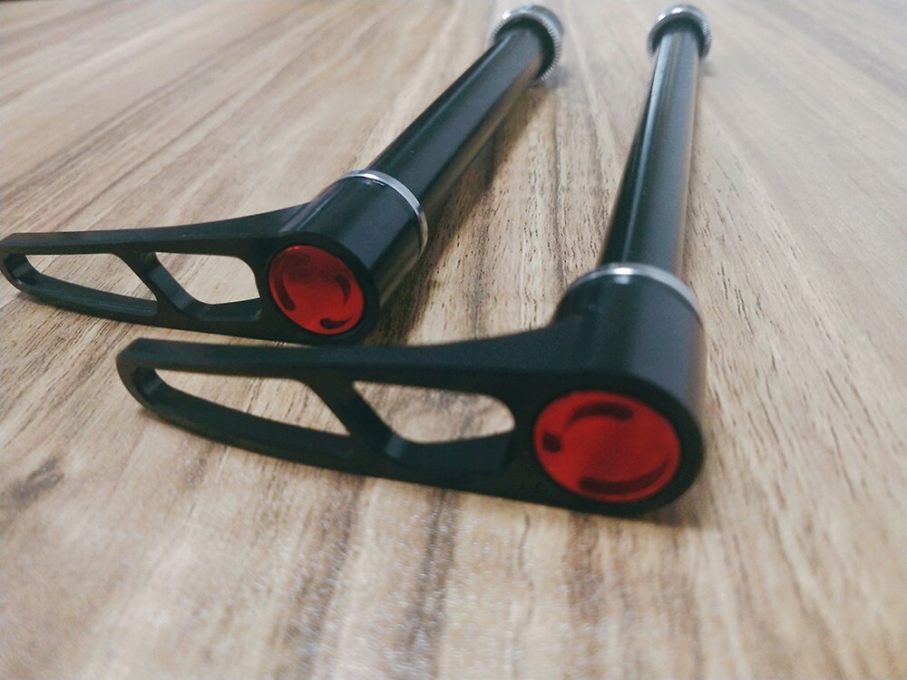 Bicycle quick release lever, the front fork is 15x100mm, the rear fork is 12x142mm, Axis pass