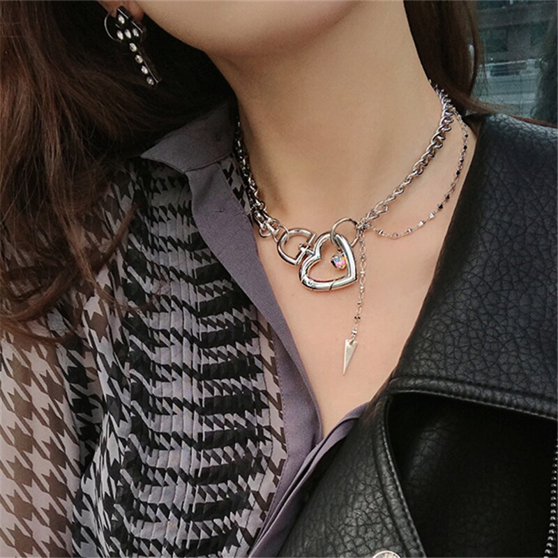 Huanzhi Punk Zilver Kleur Metal Choker Multi-layer Hollow Hart Dikke Ketting Strass Ketting Voor Vrouwen Party