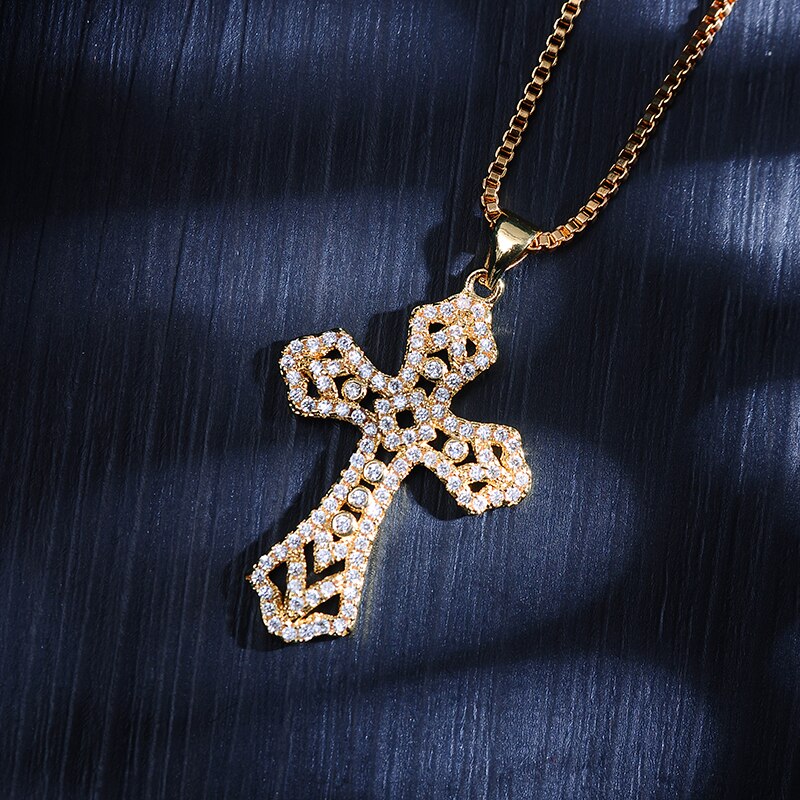 Retro Classic Shiny Crystal Cross Necklace for Women Cubic Zirconia Cross Choker Pendants Female Religious Jesus Jewelry: 18