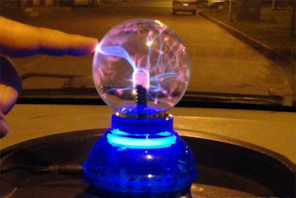 Vendita calda Crystal Magic Glass Plasma Ball deodorante per auto sfera al Neon negativo Lon Car Interior Light Sound Music Voice Control