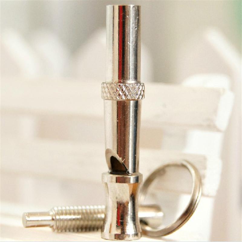 Bærbar metal hundetræning justerbar ultralyds fløjtehøjtræner (sølv)