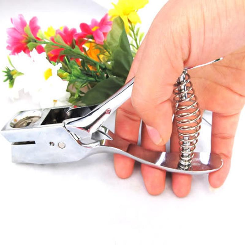 Silver Metal Hand Slot Puncher ID Card Photo Badge Hole Punch Tag Tool