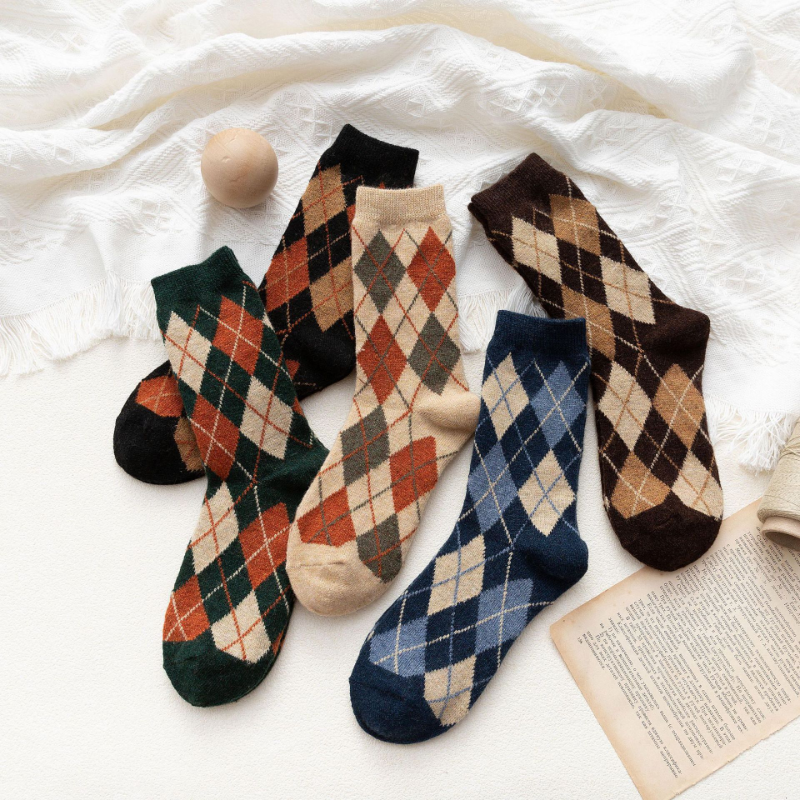 Calcetines de lana con rombos y Morandi para mujer, medias de monopatín de urbana, geniales, Ootd Funk, Hip Hop, para otoño, 2022