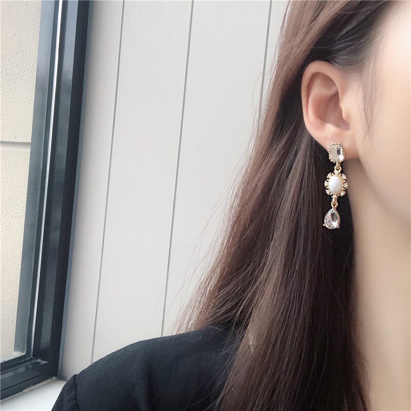 Eenvoudige Cubic Zirkoon Water Clip Op Oorbellen Vrouwen Crystal Verklaring Oorbellen