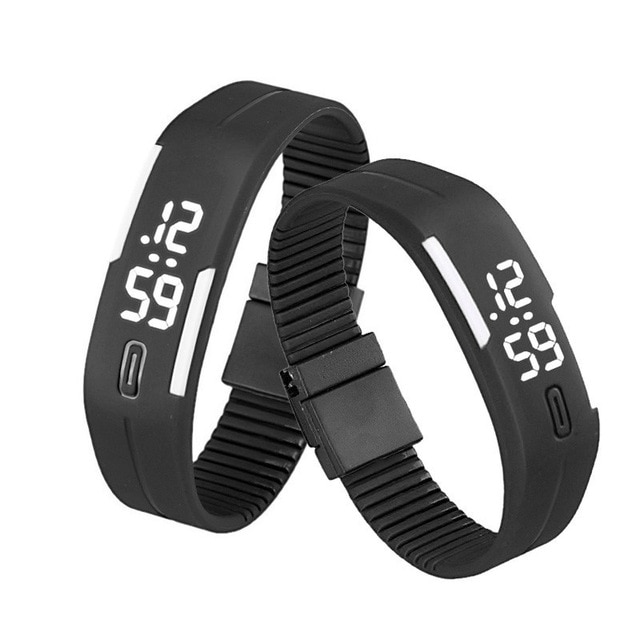 Charmant Horloges Unisex Trendy Vrouwen Siliconen Snoep Kleur Led Sport Armband Touch Digitale Horloge Voor Kinderen