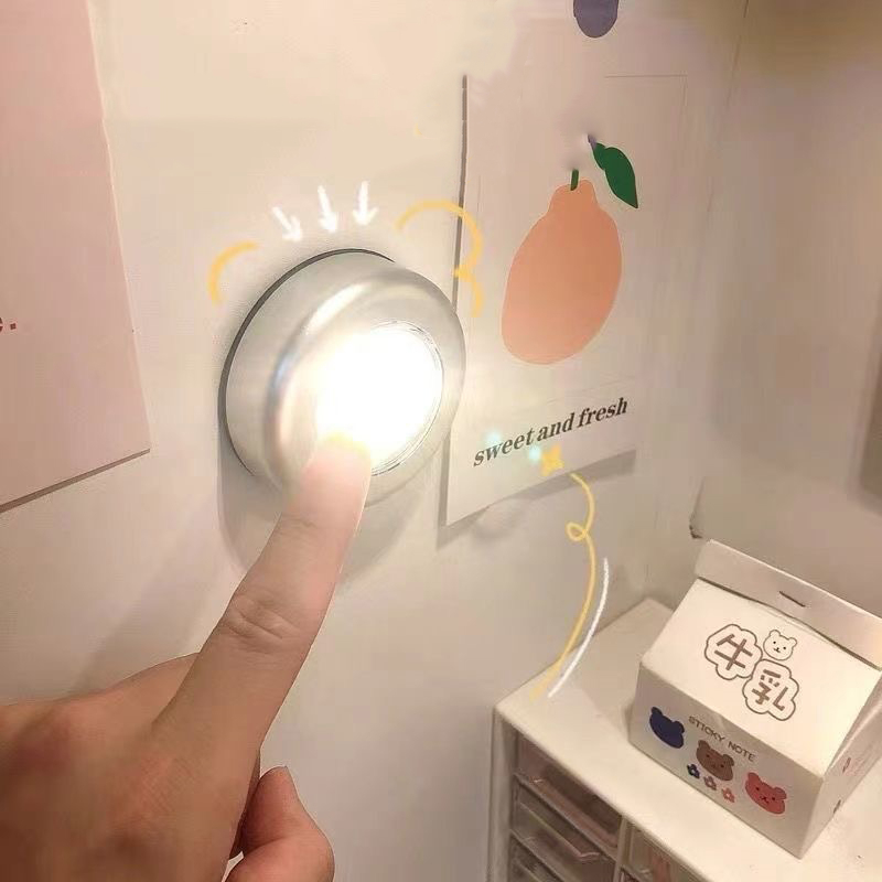 Batterij-Aangedreven Lamp Nachtverlichting Voor Slaapkamer Keuken Garderobe Kasten Led Touch Lamp Draadloze Wandlamp Onder Kast Verlichting