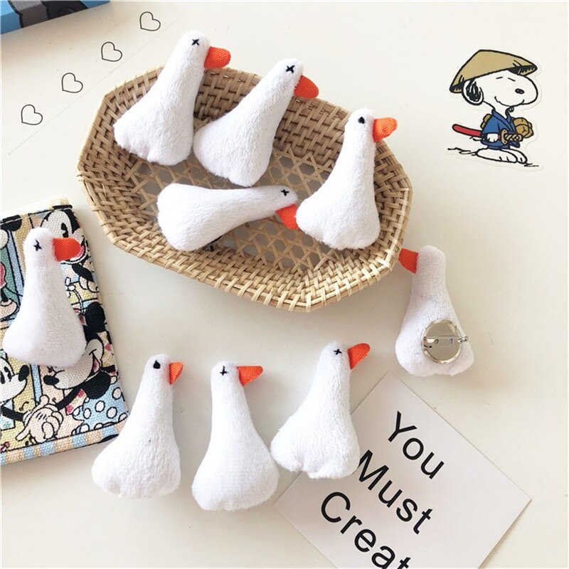 Nette Karikatur Weiße Ente Metall Emaille Brosche Persönlichkeit Modische Ente Abzeichen Stift modisch schick freundlicher Kleidung Rucksack Jewe