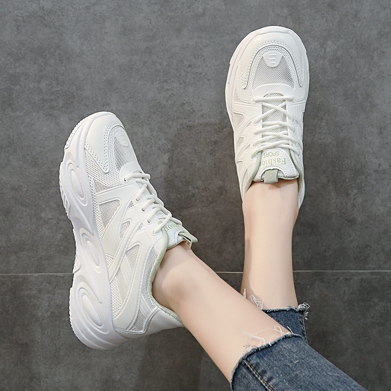 Style britannique chaussures coréennes bout rond Tennis femme cale Basket tout-Match chaussures femmes baskets décontractées