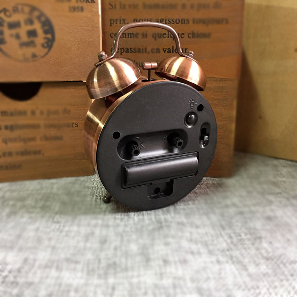 Antique Retro Mute Alarm Clock Night Light Clock Simple Home Student Metal