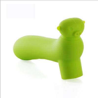 Baby Safety Doorways Finger Pinch Guard Fence Children Protection Products Soft Silicone Door Handle Cartoon Kids Safety Doorway: Green