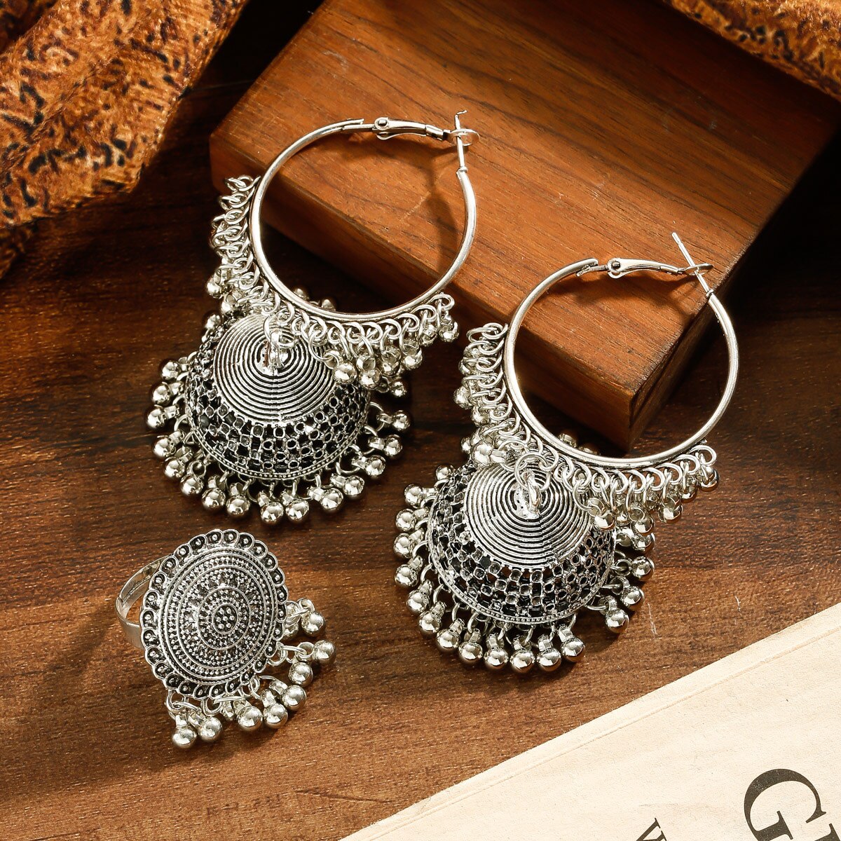 Dam & #39 ;s klassiska silverfärgade pärlörhänge/ringset bijoux bröllopssmycken galgar bohemia röda pärlor jhumka örhängen galgar