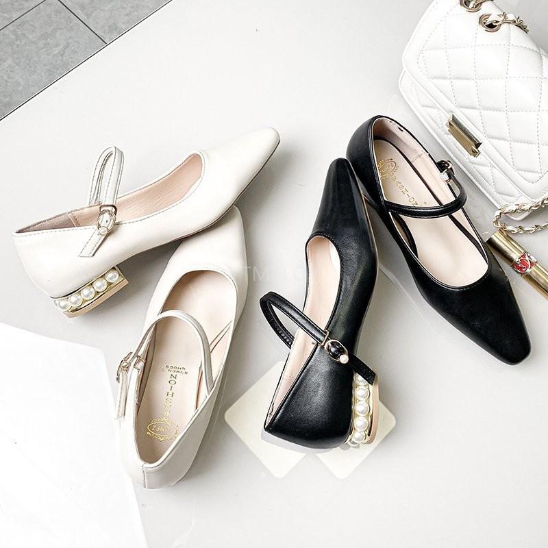 Mode Korte Hakken Schoenen Vrouw Elegante Comfortabele Lady Grote Maat Party Office Wedding Pumps Gesp Zapato Mujer