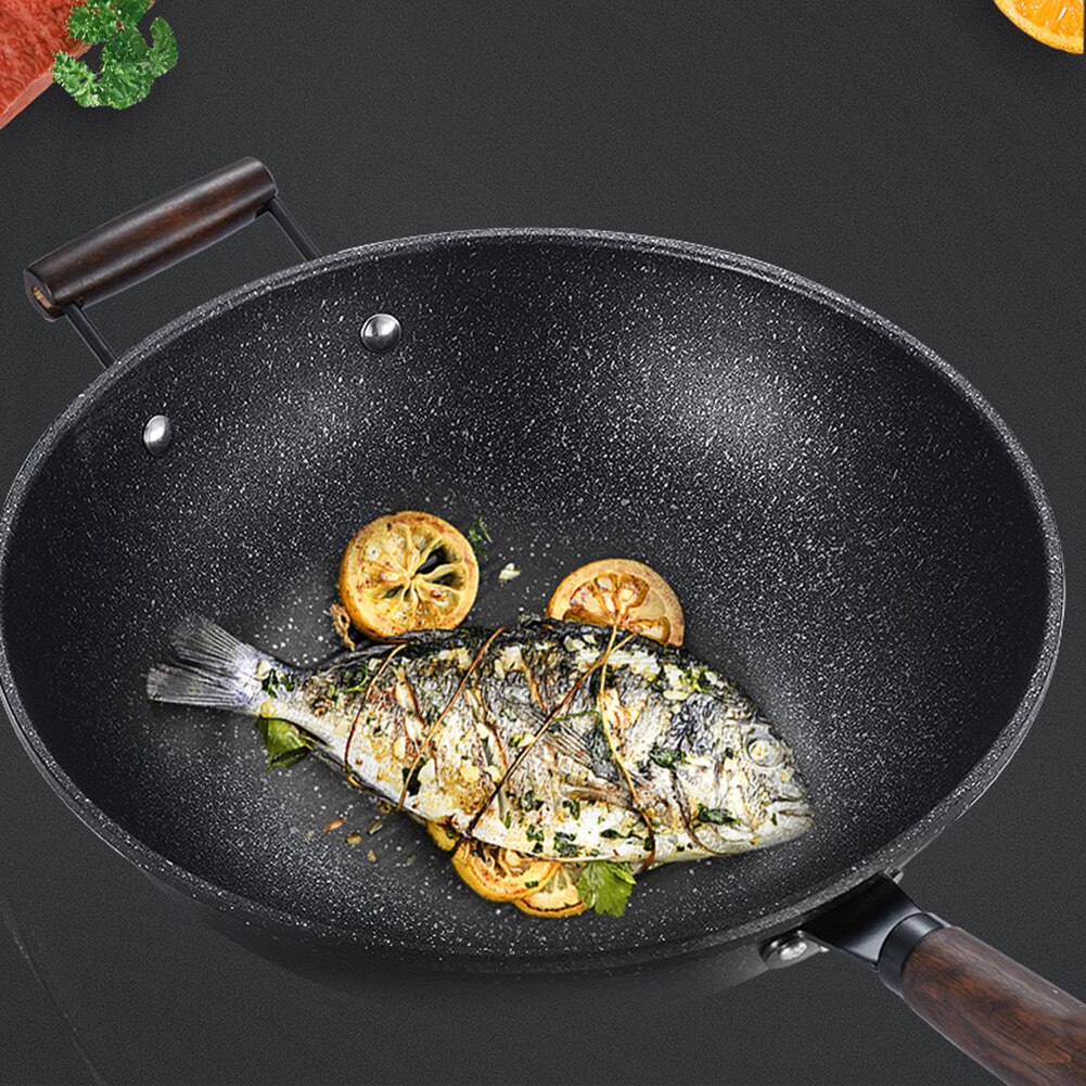 Nonstick Frying Pan Metal Fry Pan with Wooden Handle Kitchen Utensil Cookware UD88