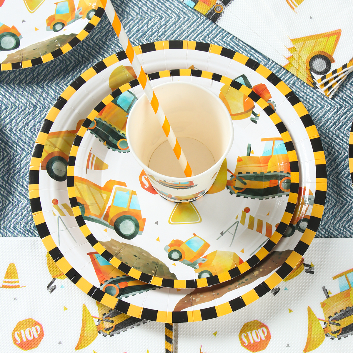 Construction Balloon Backdrop Disposable Tableware Birthday Decor Boy Excavator Truck Tractor Construction Birthday Party Decor