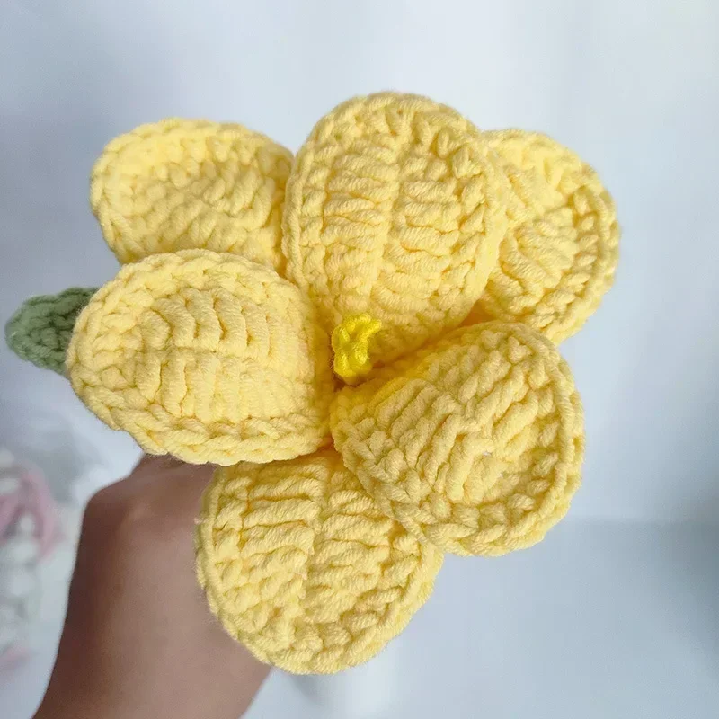 (ingen vase )1pc håndlavede blomster kunstige tulipaner buket hæklet evig blomst til bryllup hjemmeborddekoration år: Mørkegrå