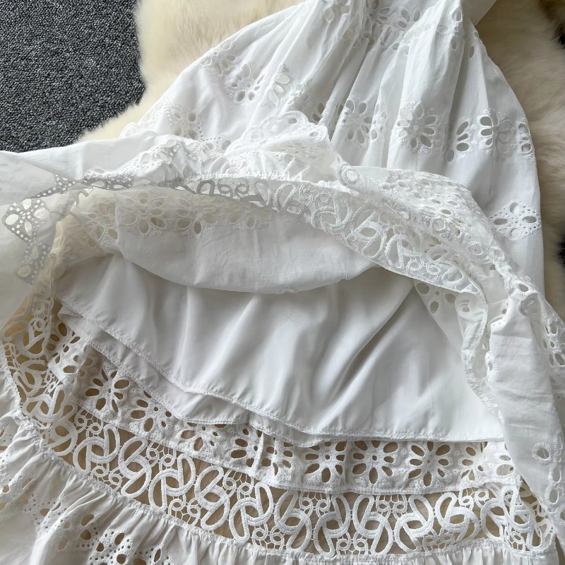 Elegante Süße Hohe Taille V-ausschnitt Aushöhlen Stickerei Rüschen Slip Kleid Schlanke Frauen Sommer Party Hüfte Wrap Lange Kleider