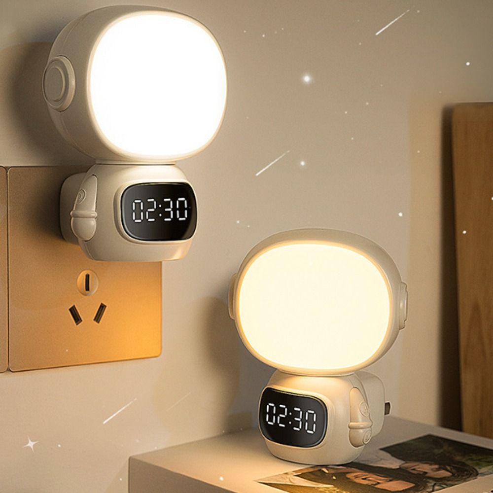 Warm Light Astronaut Clock Night Light Digital Clock Child-Friendly Remote Control Dimmable LED Lamp 3-in-1