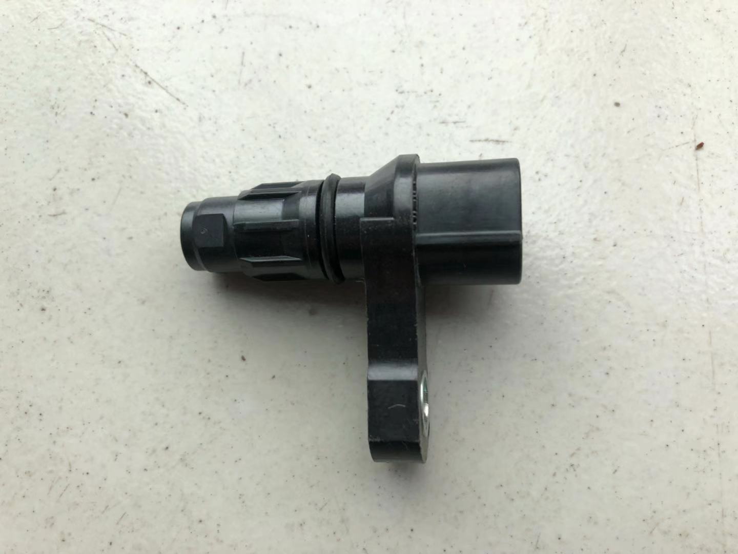 1pcs AT transmission speed Sensor gearbox sensor for Chinese SAIC ROEWE 350 550 MG5 MG6 GT Auto car motor parts NSCS0010A