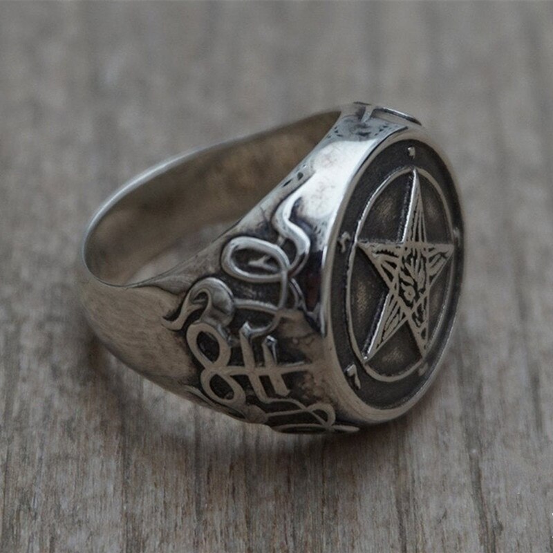 Vintage Personality Pentagram Satanism Five-Pointed Star Rings Stainless Steel Gothic Punk Minimalist Signet Ring Men Jewelry