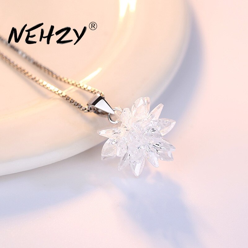 Nehzy S925 Stempel Zilver Dames Mode-sieraden Drie-Dimensionale Kristal Zirkoon Hanger Ketting Lengte 45Cm