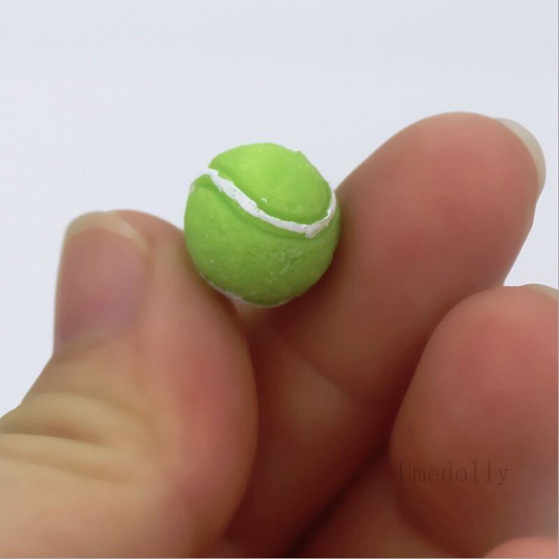 1 Set 1/12 Schaal Miniatuur Poppenhuis Mini Racket Met Bal Pretend Play Poppenhuis Outder Decoratie Model Accessoires