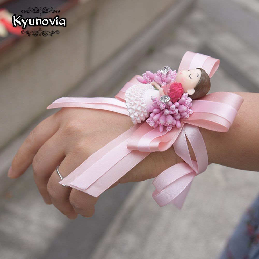 Kyunovia-botonniere de muñeca para boda, novio, ojal, solapa, Pin, pulsera nupcial, accesorios artificiales, ramillete de muñeca, FE79