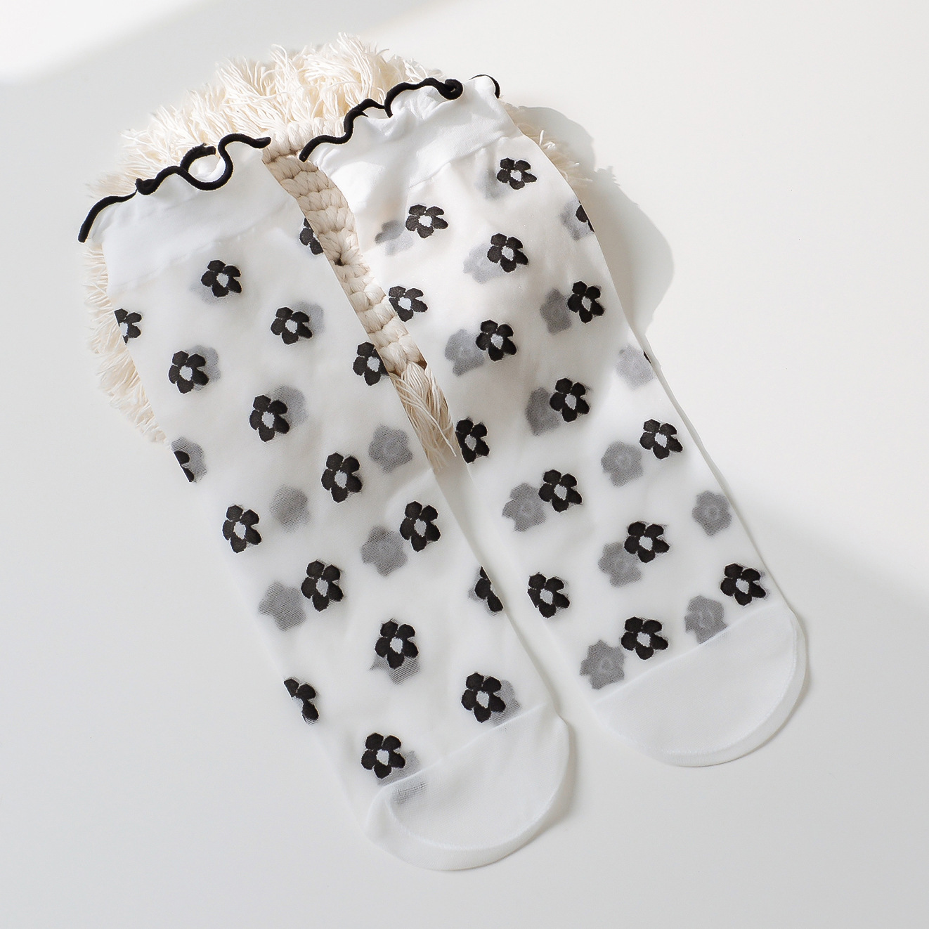 Sokken Vrouwen Ultradunne Vrouwelijke Middelste Buis Ruche Mesh Sokken Dot Love Print Zomer Zijde Schattige Kawaii Lolita Dunne Kous: Blauw